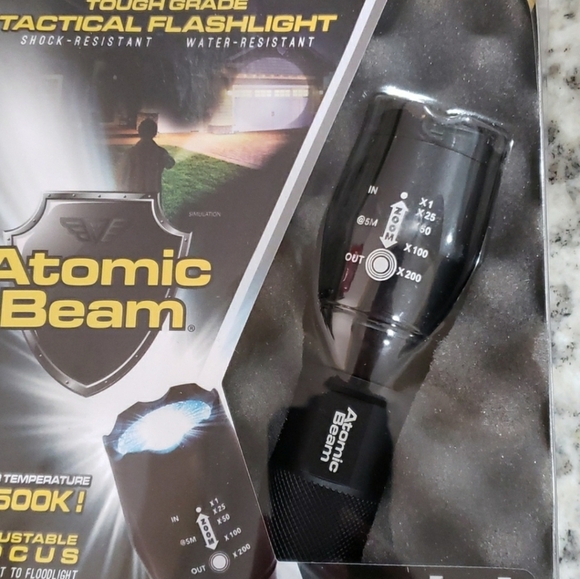 Atomic Beam Multi Function Flashlight - Picture 4 of 4